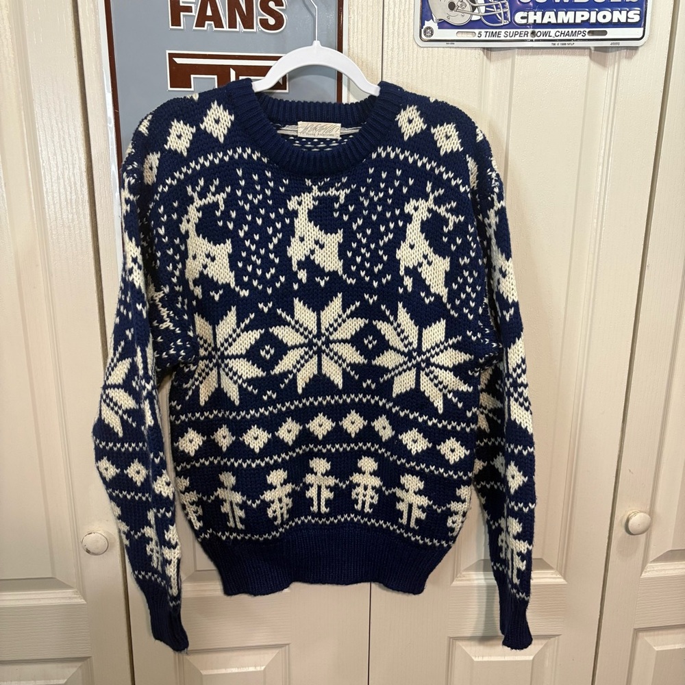 Lord & Taylor Men’s Sweater
